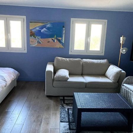 라콜레쉬르로 Agreable Chambre D'Hotes Avec Vue Sur Les Collines 아파트 외부 사진